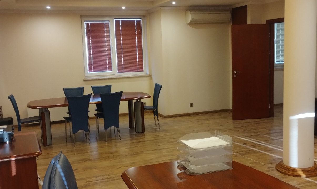 заседателна
